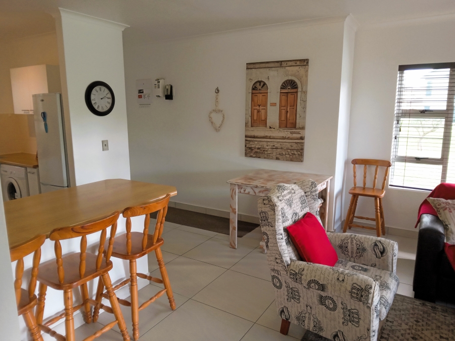 To Let 2 Bedroom Property for Rent in Greenways Golf Estate Western Cape